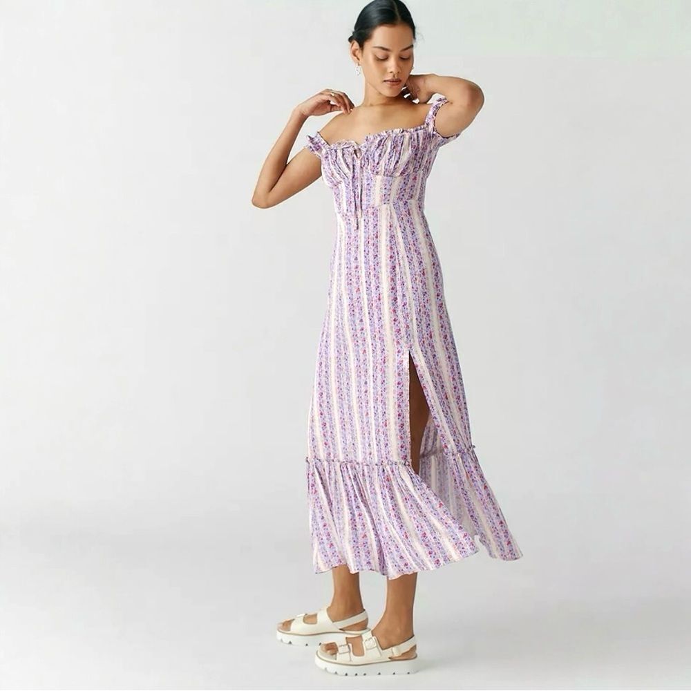 Urban Outfitters Olympia Lilac Urban Outfitters Floral Midi Dress Size Small